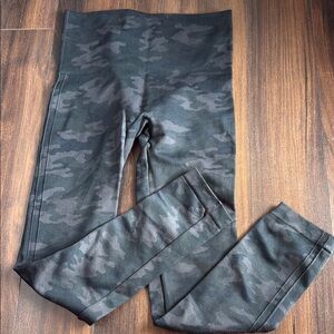 Spanx Camouflage Leggings